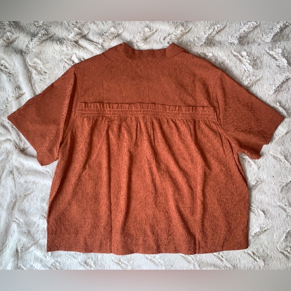 NWT - Athleta - Rustic Brown Lightweight Echo Top - Picture 5 of 11